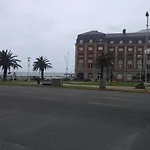 Depto de Leo frente al mar
